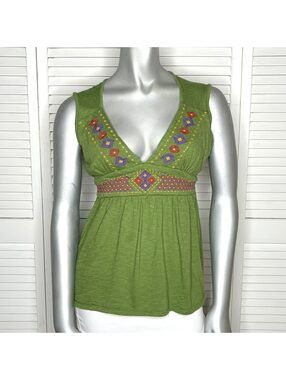 Vintage Y2K Green Embroidered Peasant Top M Boho Empire Waist V Neck Babydoll